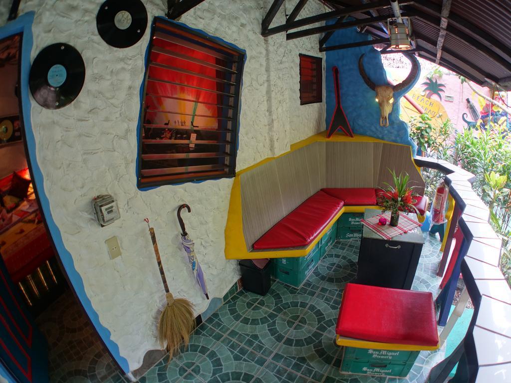 Takatuka Beach Resort Sipalay Buitenkant foto