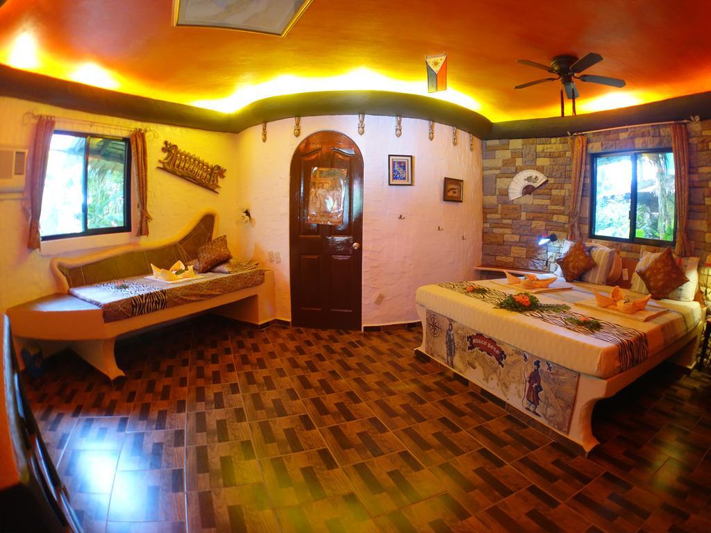 Takatuka Beach Resort Sipalay Buitenkant foto